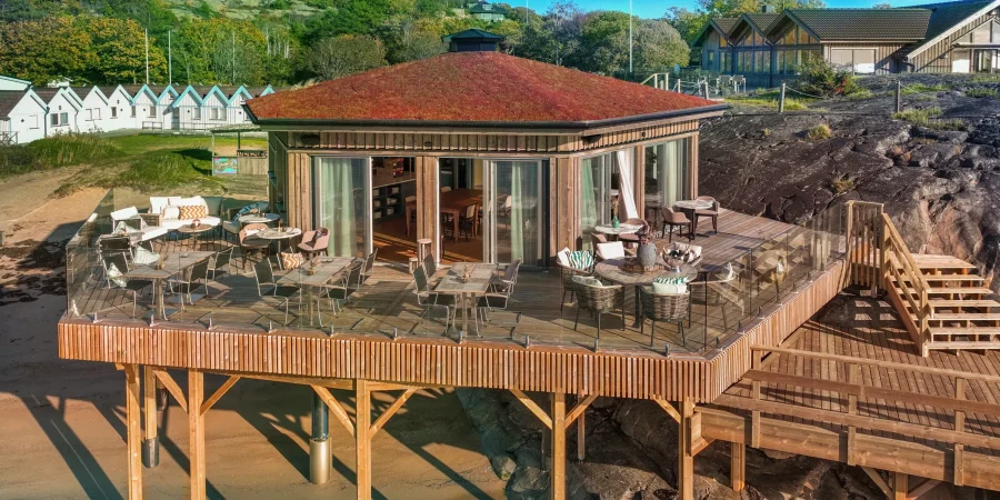 perlan-hovas-by-the-sea1